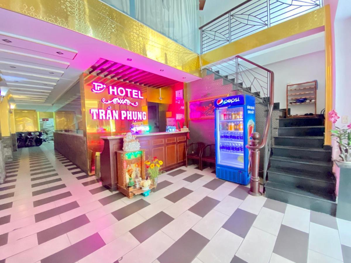 Tran Phung Hotel Хошимин Экстерьер фото