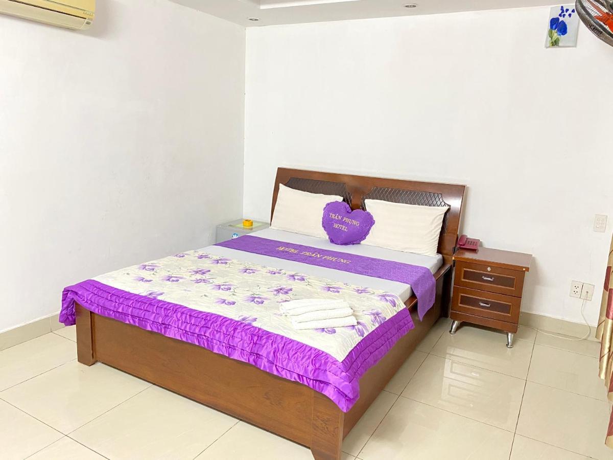 Tran Phung Hotel Хошимин Экстерьер фото